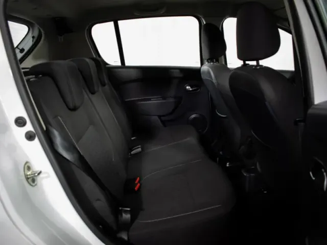 Renault Sandero, II Рестайлинг — фото 10