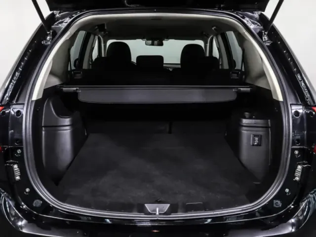 Mitsubishi Outlander, III Рестайлинг 3 — фото 11
