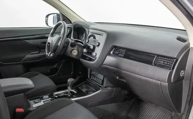 Mitsubishi Outlander, III Рестайлинг 3 — фото 5