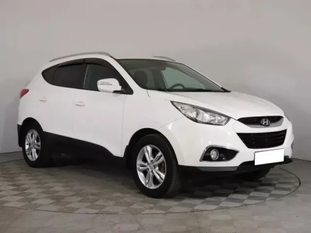 Hyundai ix35, I — фото 3
