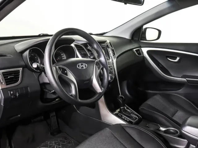 Hyundai i30, II — фото 16