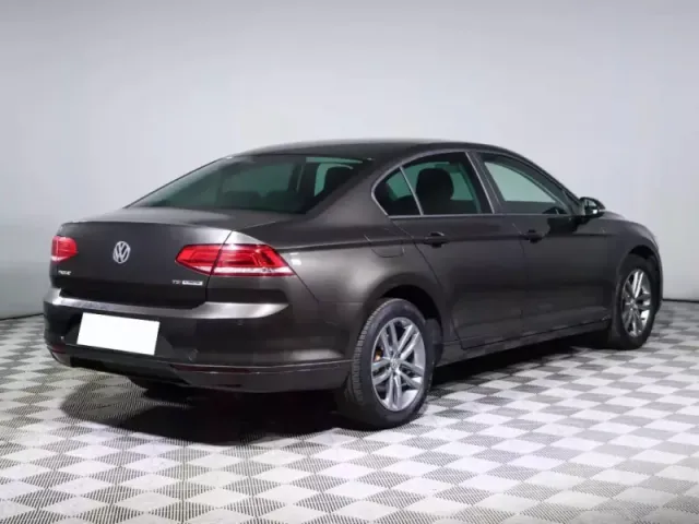 Volkswagen Passat, B8 — фото 4