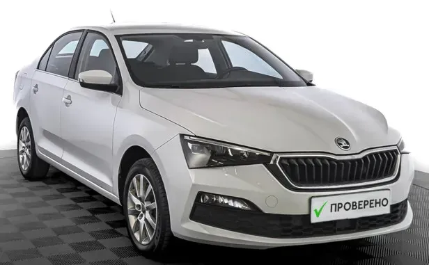 Skoda Rapid, II — фото 11