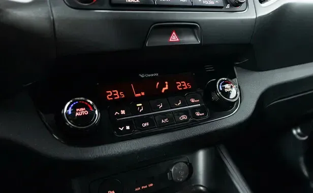 Kia Sportage, III — фото 10