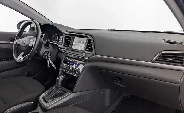 Hyundai Elantra, VI (AD) Рестайлинг — фото 5