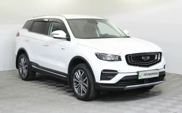 Geely Atlas Pro — фото 3