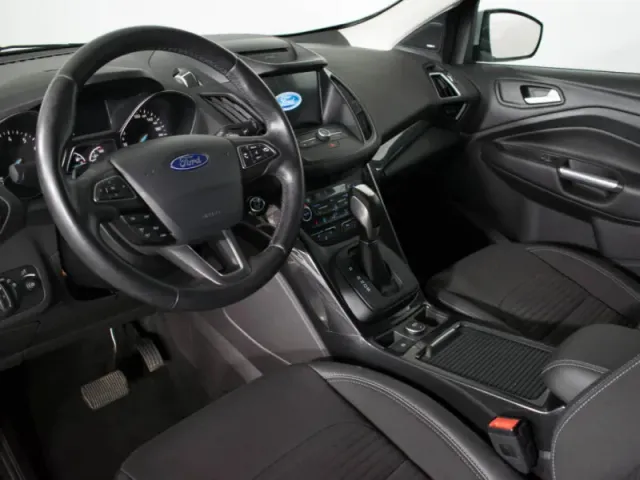 Ford Kuga, II Рестайлинг — фото 13