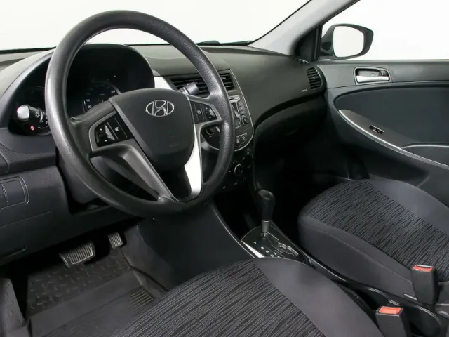 Hyundai Solaris, I Рестайлинг — фото 14