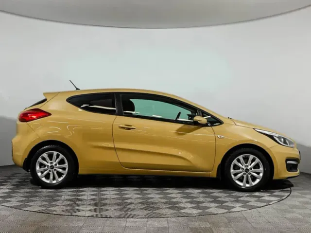 Kia Ceed, II Рестайлинг — фото 4