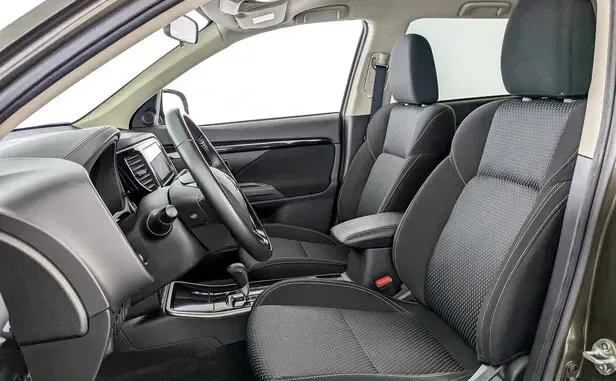 Mitsubishi Outlander, III Рестайлинг 3 — фото 9