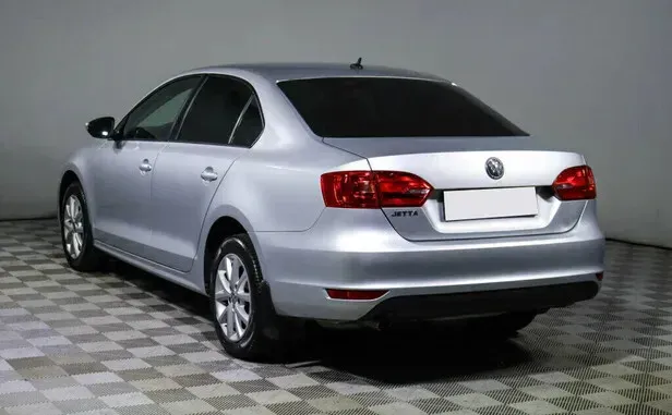 Volkswagen Jetta, VI — фото 4
