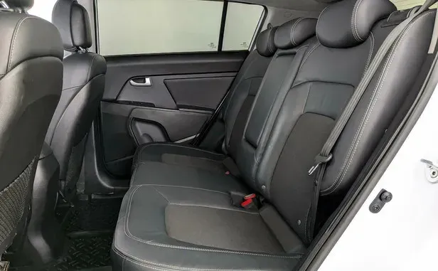 Kia Sportage, III — фото 14