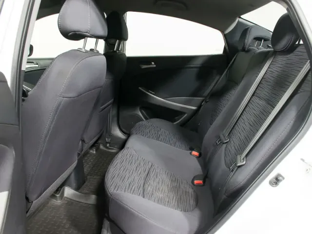 Hyundai Solaris, I Рестайлинг — фото 15