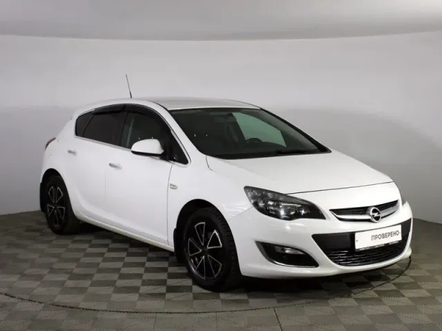 Opel Astra, J Рестайлинг — фото 2