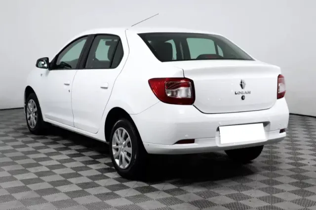 Renault Logan, II Рестайлинг — фото 25