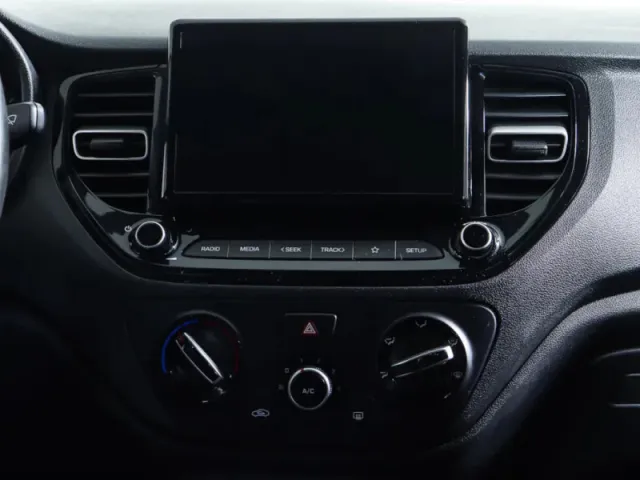 Hyundai Solaris, II Рестайлинг — фото 15