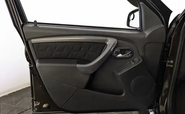Renault Duster, I Рестайлинг — фото 8