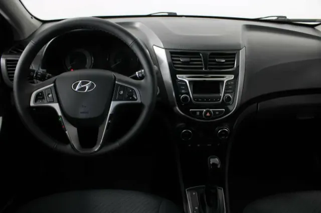 Hyundai Solaris, I Рестайлинг — фото 7