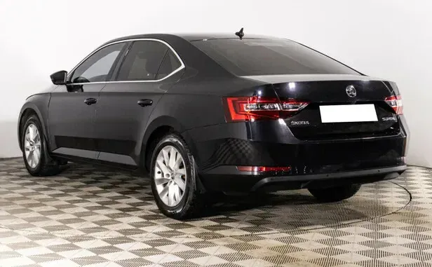 Skoda Superb, III — фото 4