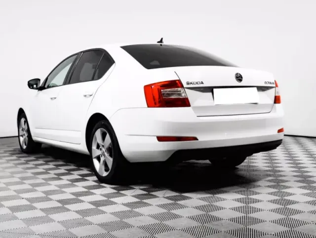Skoda Octavia, III (A7) — фото 7