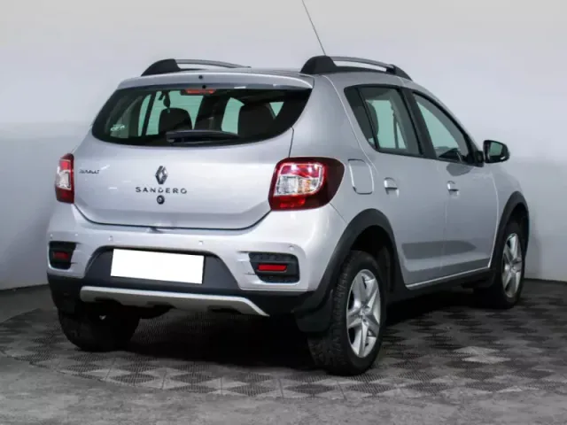 Renault Sandero, II Рестайлинг — фото 5