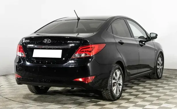 Hyundai Solaris, I Рестайлинг — фото 2