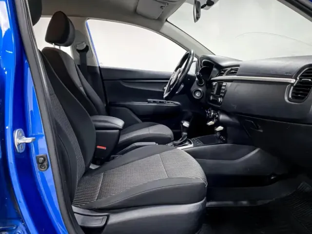 Kia Rio, IV — фото 16