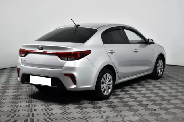Kia Rio, IV — фото 5