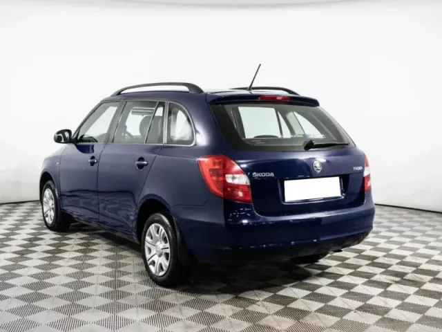Skoda Fabia, II Рестайлинг — фото 7
