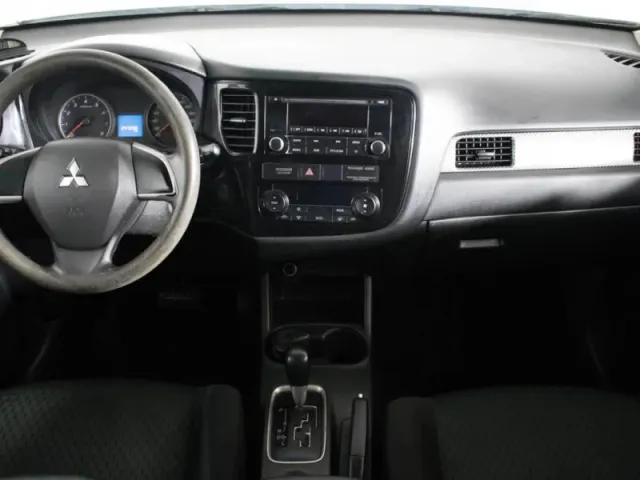 Mitsubishi Outlander, III Рестайлинг — фото 12