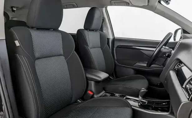 Mitsubishi Outlander, III Рестайлинг 3 — фото 13