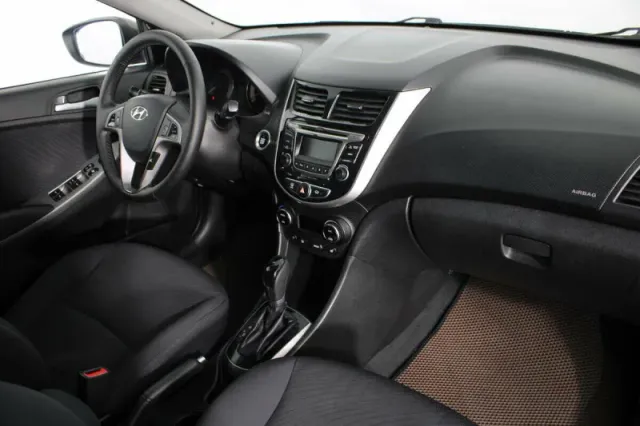 Hyundai Solaris, I Рестайлинг — фото 8