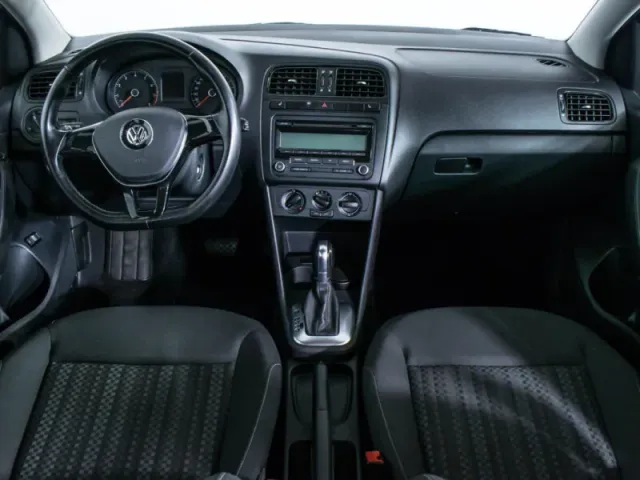 Volkswagen Polo, V Рестайлинг — фото 12