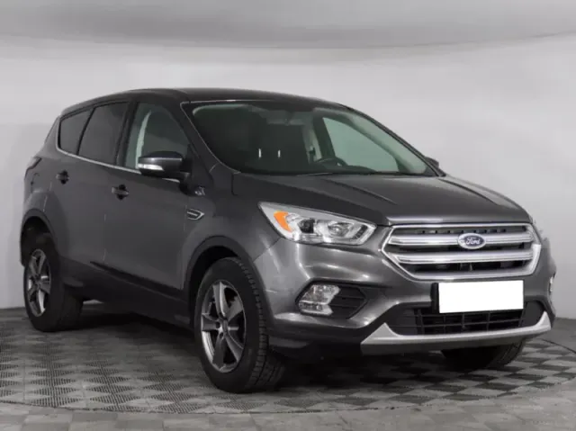 Ford Kuga, II Рестайлинг — фото 3
