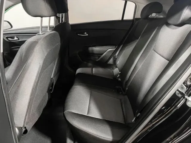 Kia Rio, IV Рестайлинг — фото 6