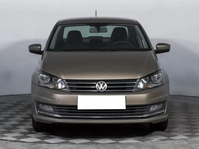 Volkswagen Polo, V Рестайлинг — фото 2