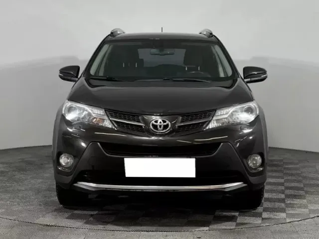 Toyota RAV4, IV (XA40) — фото 2
