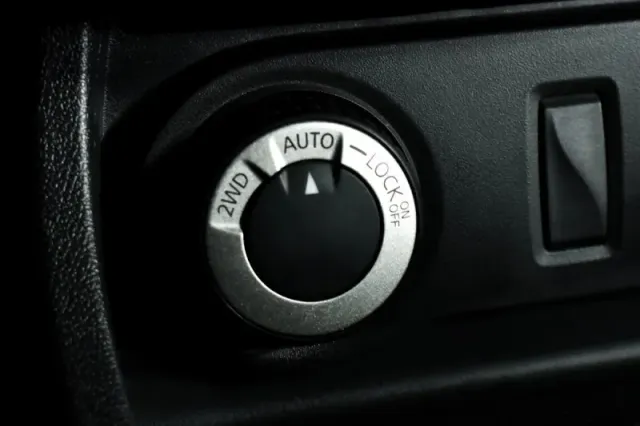 Renault Duster, I Рестайлинг — фото 14