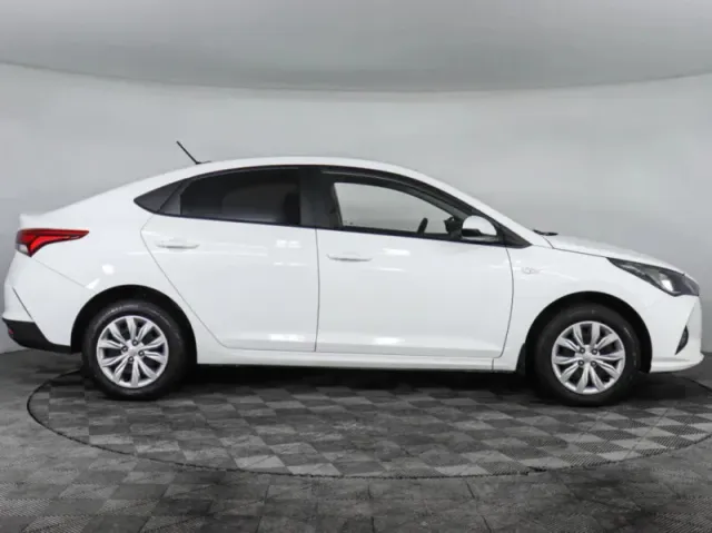 Hyundai Solaris, II Рестайлинг — фото 4