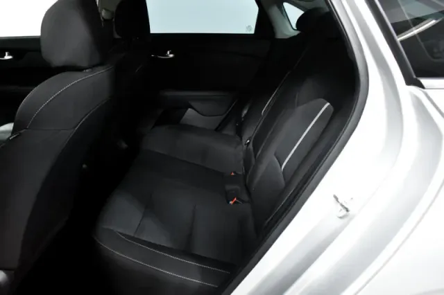 Kia Cerato, IV — фото 15