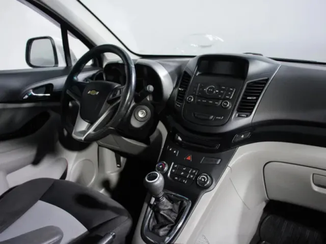 Chevrolet Orlando — фото 7