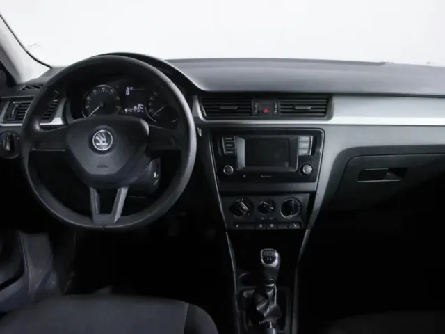 Skoda Rapid, I — фото 13
