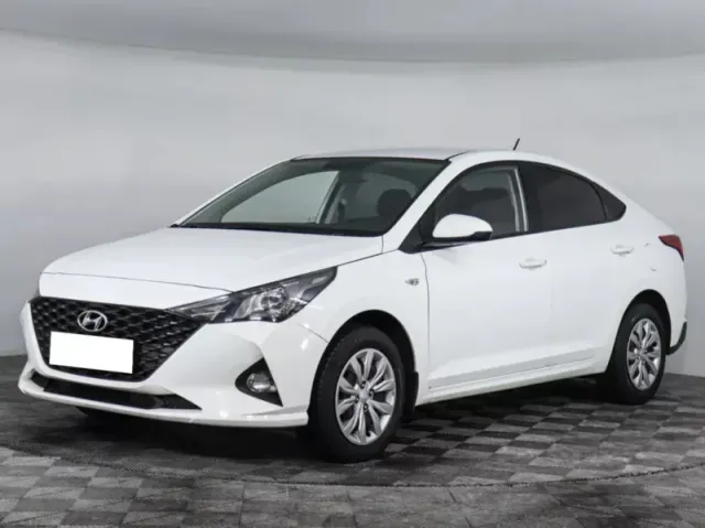 Hyundai Solaris, II Рестайлинг — фото 1
