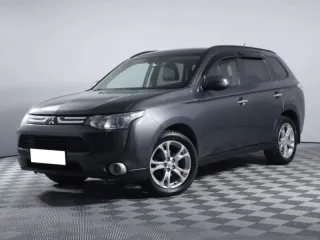 Mitsubishi Outlander, III — фото 1