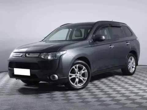 Mitsubishi Outlander, III — фото 1