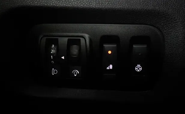 Renault Kaptur, I Рестайлинг — фото 19