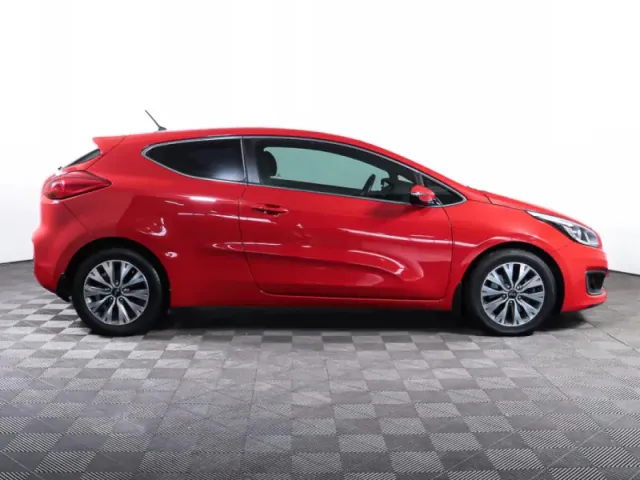 Kia Ceed, II Рестайлинг — фото 4