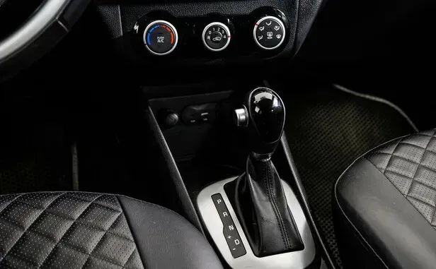 Kia Rio, III Рестайлинг — фото 29