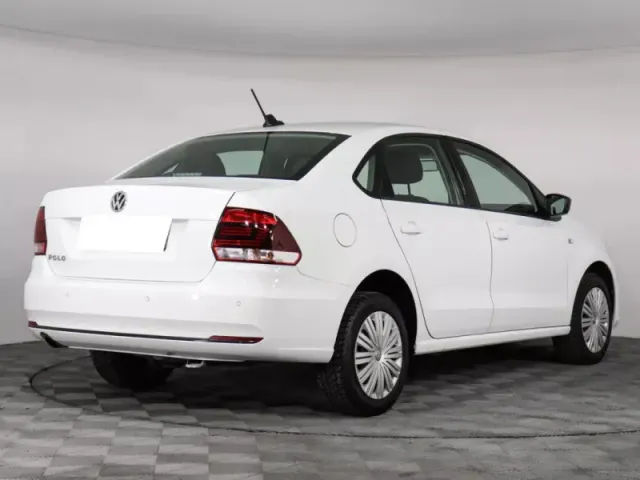 Volkswagen Polo, V Рестайлинг — фото 5