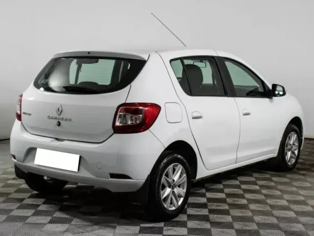 Renault Sandero, II Рестайлинг — фото 5